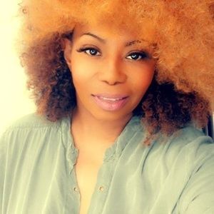Meet your Posher, Latonya